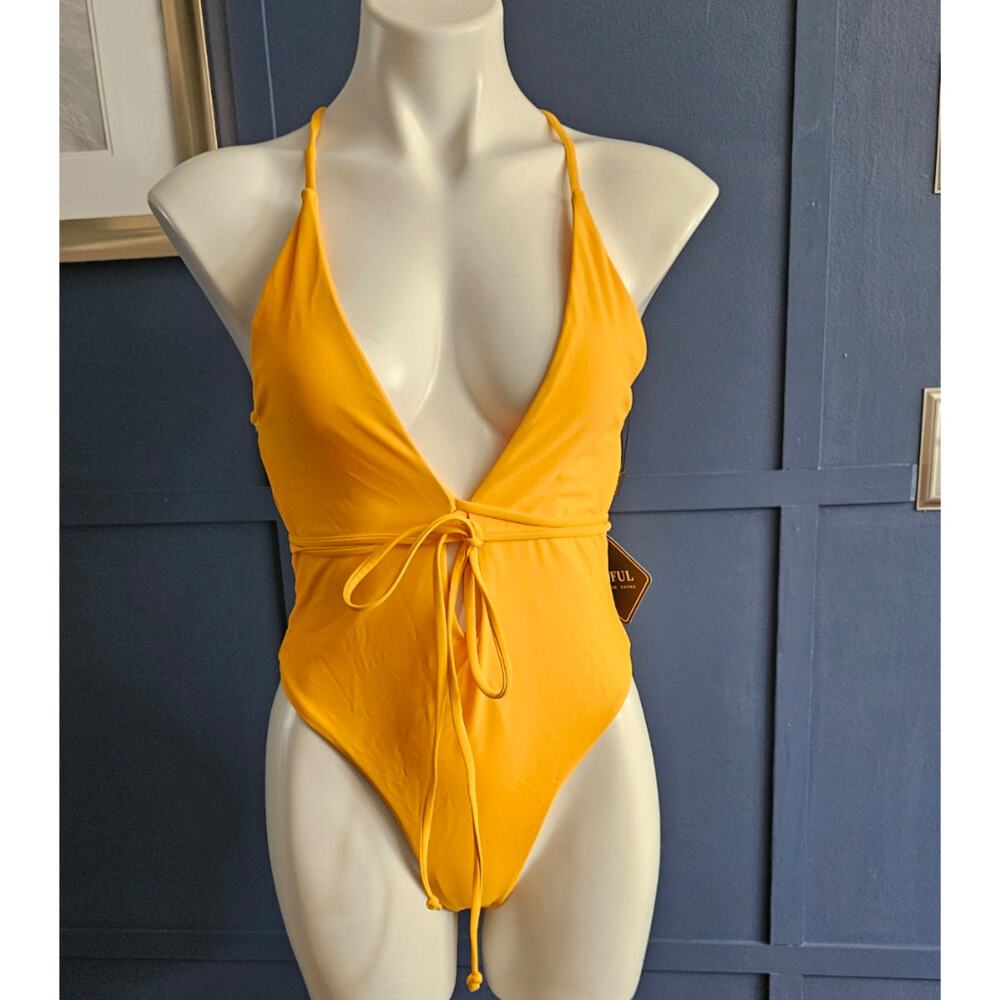 Zaful Orange Sexy Cut One Piece Swimsuit sz M / 6 New